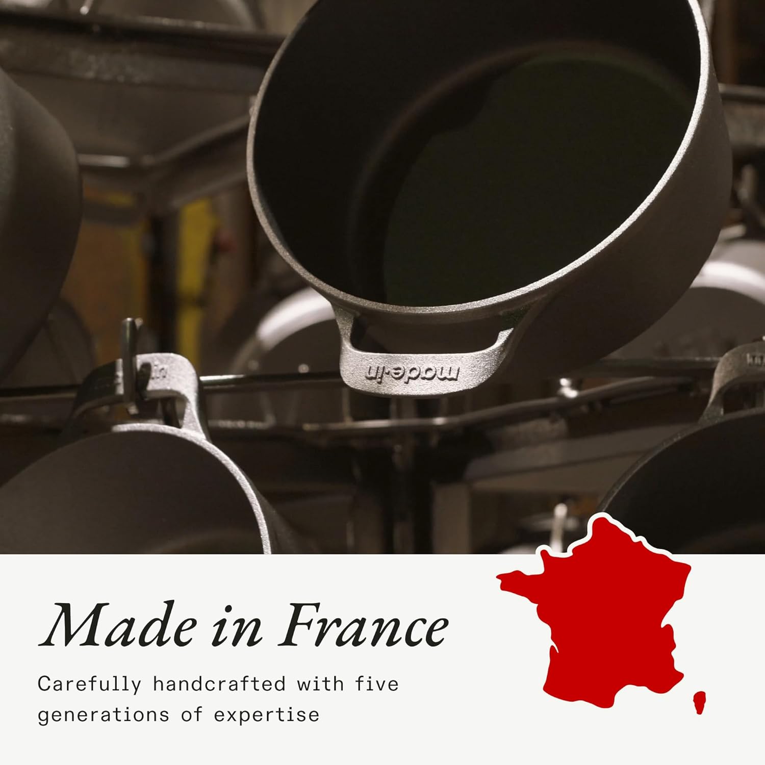Made In Cookware | Oval Dutch Oven 7.5 Quart (Red) | Enameled Cast Iron | Exceptional Heat Retention & Durability | Professional Cookware | Crafted In France | Induction Compatible